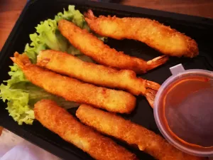 Shizuka Sushi & Momo