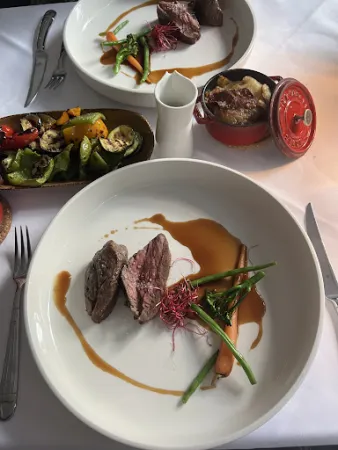 Bild von tonWERK Steak & Hummer 800 ° Spezialitätenrestaurant (im Sommer im Garten)