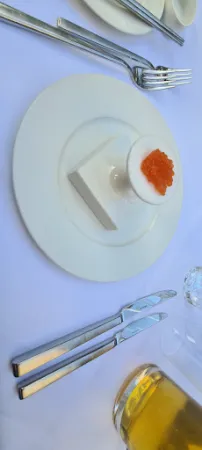 Bild von tonWERK Steak & Hummer 800 ° Spezialitätenrestaurant (im Sommer im Garten)