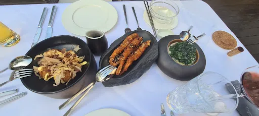 Bild von tonWERK Steak & Hummer 800 ° Spezialitätenrestaurant (im Sommer im Garten)