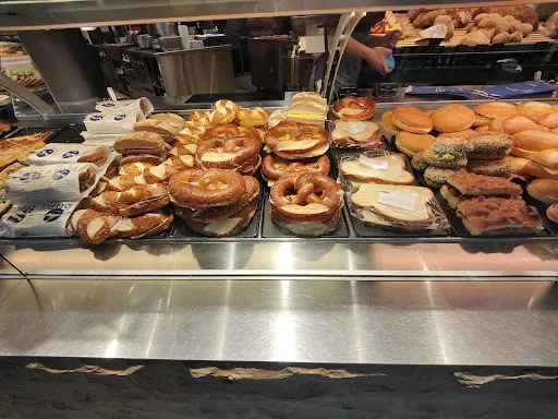 Bild von Reinhard AG Bäckerei Kaffee Mösli, Ostermundigen