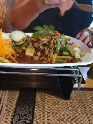 Lucky Thai Food
