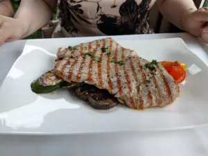 Cantinella