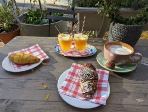 Café Plaza