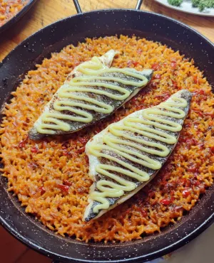 Frogs & Roses Tapas y Arroces