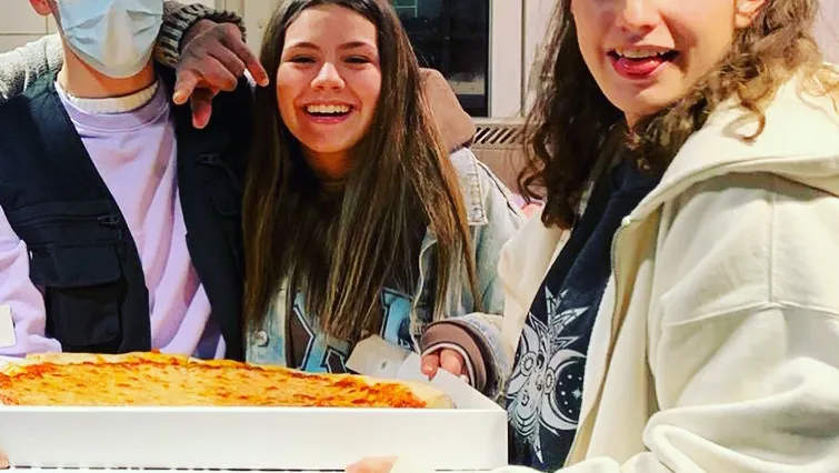 Bild von Dino,s pizzakurier Domat Ems