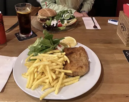 Bild von Mountain`s Akt Diner & Bar & Biergarten