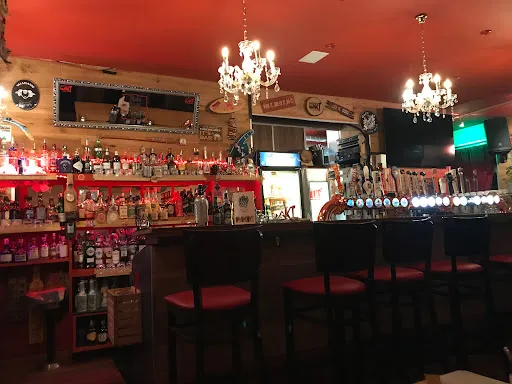 Bild von Mountain`s Akt Diner & Bar & Biergarten