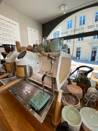 Bild von Kape Hiraya - Filipino Specialty Café (im PAPA ORO&#39;s Brugg)