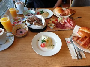 Calix Restaurant