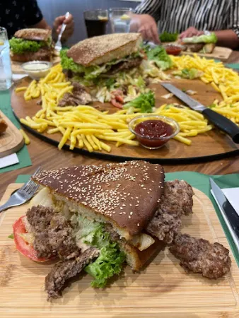 Bild von A2 Burger and More