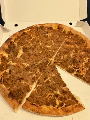 Alpen Kebap pizza