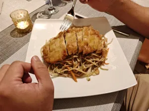 Enso Sushi & Wok Zürich Altstetten, Japanisch und Chinesisch Küche