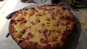 Restaurant Altes Gerichtshaus - Schweizer Hausmannskost & Italienische Küche - Dielsdorf