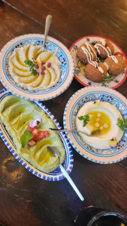 Bild von SimSim Restaurant