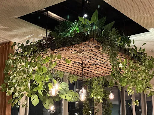 Bild von The Artisan - Kitchen & Urban Garden