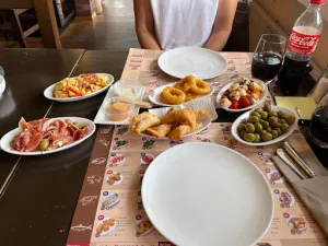 La Bodega de Pepe Tapas-Bar
