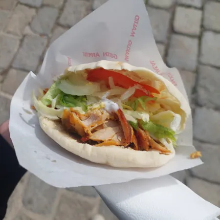 Bild von Kebap Pizza Schnitzel