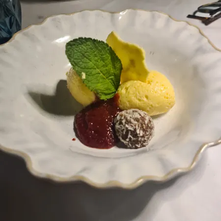 Bild von Tenha Wine & Dine