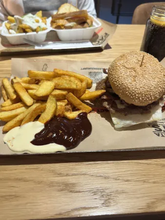 Bild von BURGERISTA Donau Zentrum