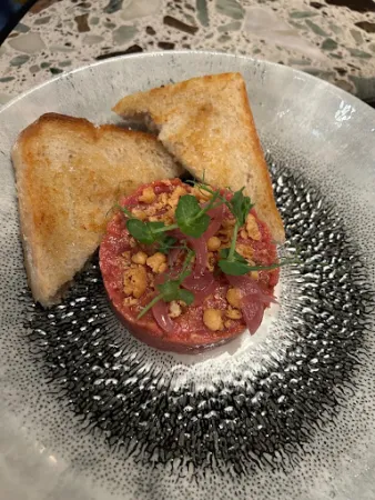 Bild von Seven Botanicals Bar & Kitchen