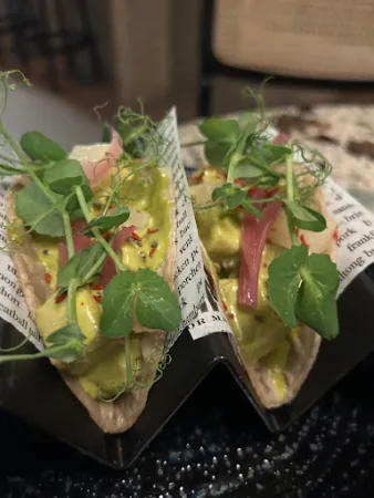 Bild von Seven Botanicals Bar & Kitchen