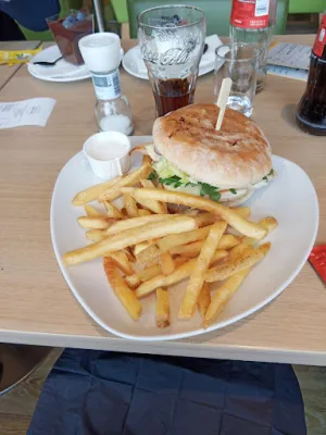 Billa plus Restaurant