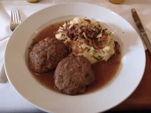 Das Chadim