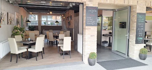 Bild von Berger's Crossover Kitchen