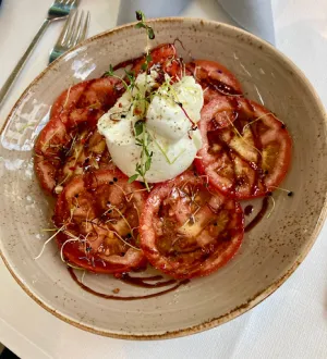 La Vita Restaurant
