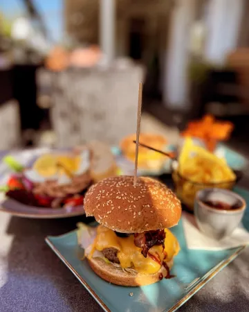 Bild von D&amp;D Café•Cocktailbar•Bistro