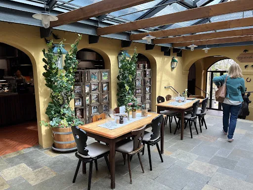 Bild von Mayer am Pfarrplatz - Heuriger - Beethovenhaus - Weingut