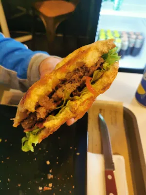 The Hot Burger
