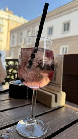Bild von Cafe Bar Restaurant Prestige