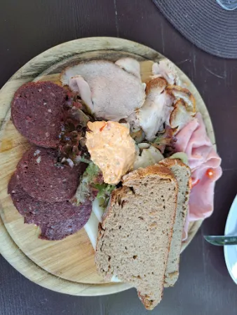 Bild von Harry's Augustin Heurigen-Restaurant