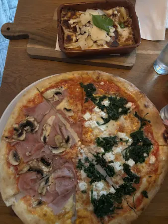 Bild von Mezzaluna