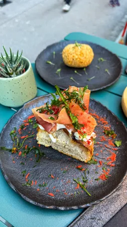 Bild von SETTE Artisan Craft Pizza • Cocktail Bar