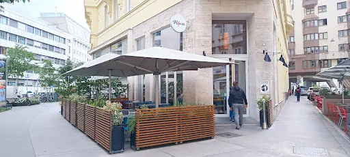 Bild von Pizzeria RIVA Favorita