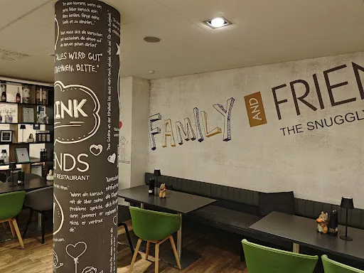 Bild von FAMILY AND FRIENDS