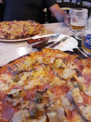 Pizzeria La Bella - Nasser Cherif