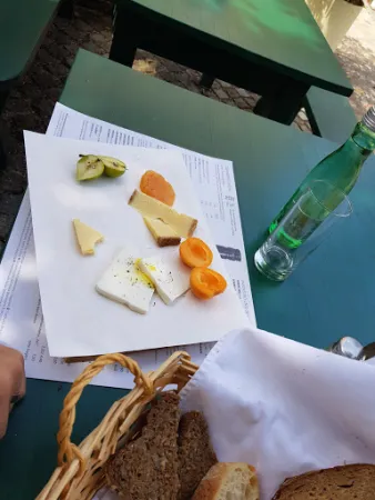 Bild von VINOTHEK in der SCHMITTN