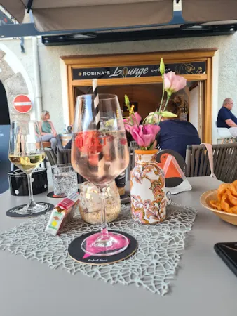 Bild von Rosina's Lounge - Cafe • Bar