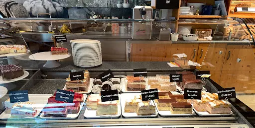 Bild von Bäckerei - Café - Konditorei - Pizzeria - Holzer