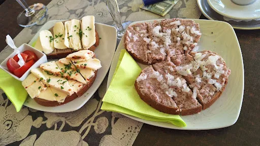 Bild von Weinzeit im Uhrhaus