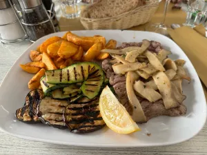 Osteria Bar Tennis Cureglia
