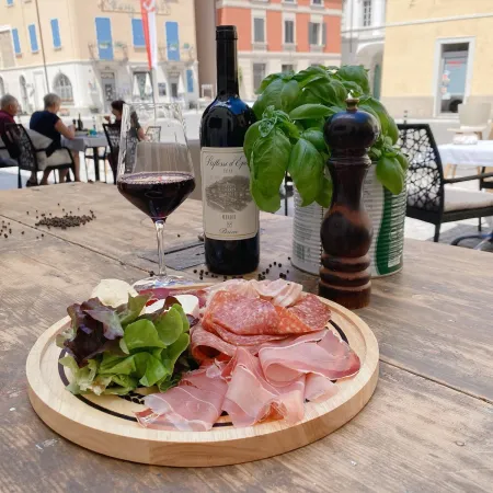 Bild von Osteria - Pizzosteria San Giorgio - Prodotti Tipici