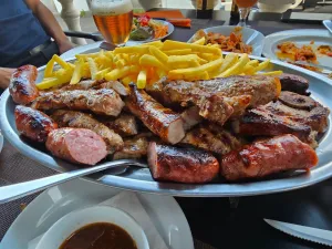 Restaurant Atees