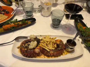 Chez Philippe - Bar Grill