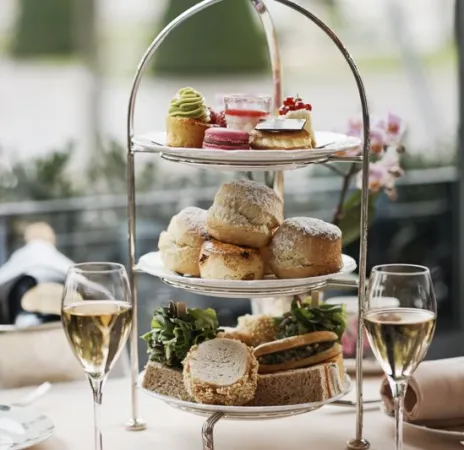 Bild von Windows Restaurant at Hotel D&#39;Angleterre