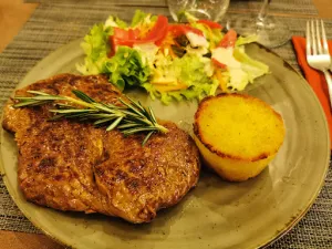 GINO Lounge